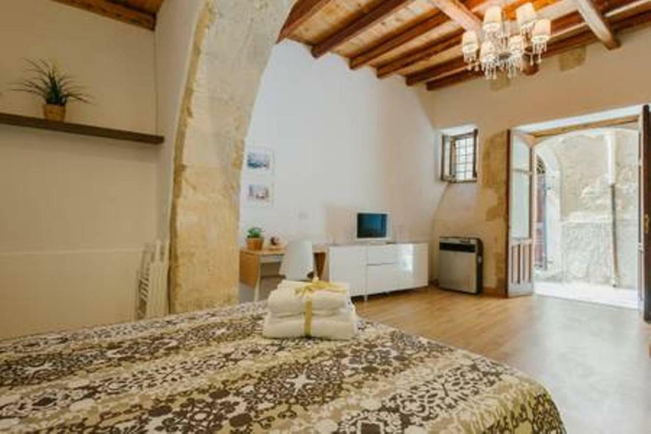 Giudecca Apartments Сиракуза Екстериор снимка